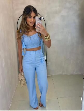 Conjunto Alfaiataria com Cropped Bordado